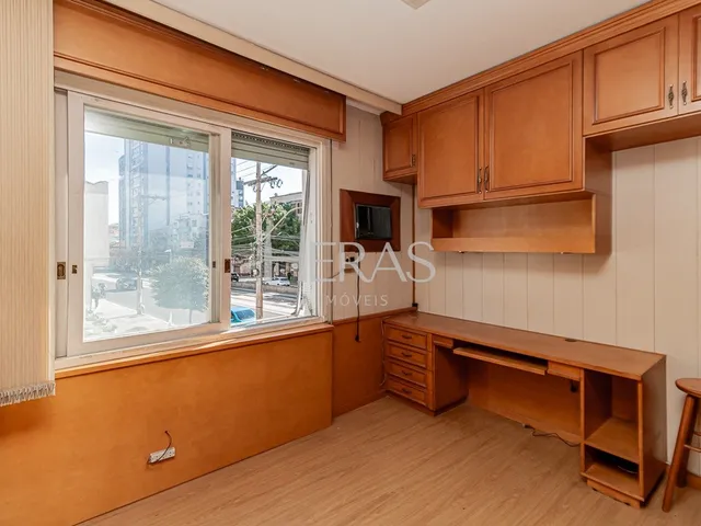 Imagem 10: Apartamento à venda em Porto Alegre, Rio Branco, com 3 quartos, 116.3m²