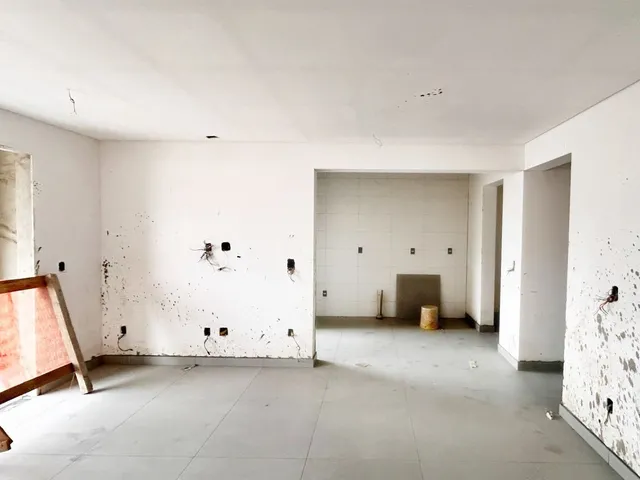 Imagem 8: Apartamento à venda em Itajubá-MG no Centro: 3 quartos, 1 suíte, 2 salas, 2 banheiros