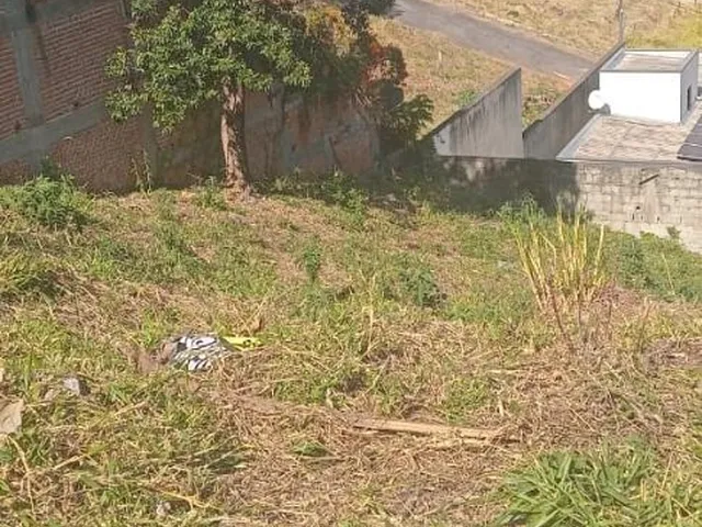 Imagem 6: Terreno à venda em Itajubá-MG, bairro Morro Chic, 421,20 m² de área! Aproveite essa