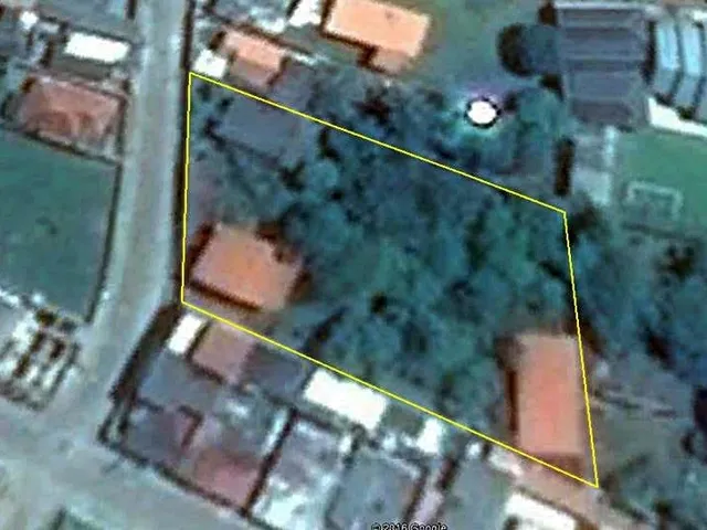 Imagem: O terreno possui 2.292m² de Área e está localizado em