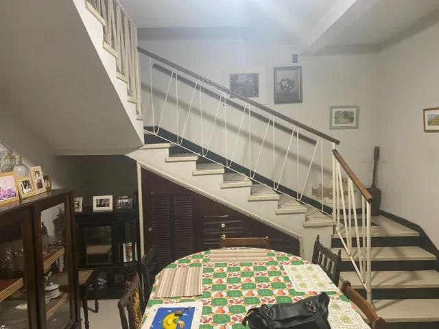 Imagem 14: Espetacular Casa à Venda no Centro de Itajubá-MG: 4 Quartos, 2 Salas, 3 Banheiros, 2