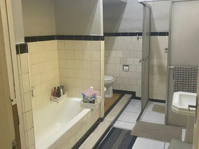 Imagem 15: Espetacular Casa à Venda no Centro de Itajubá-MG: 4 Quartos, 2 Salas, 3 Banheiros, 2