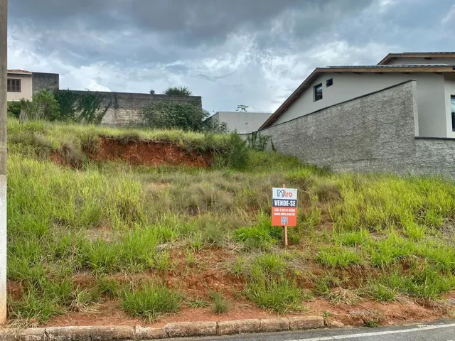 Imagem 9: Terreno à venda em Itajubá-MG, bairro Pinheirinho, 512,27m² de área. Aproveite essa