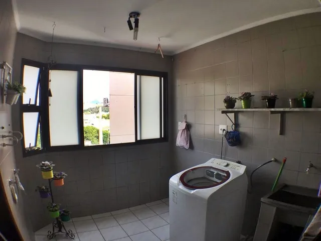 Imagem 11: Apartamento com 3 dormitórios à venda, 151 m² por R 950.000,00 - Centro - Itajubá/MG
