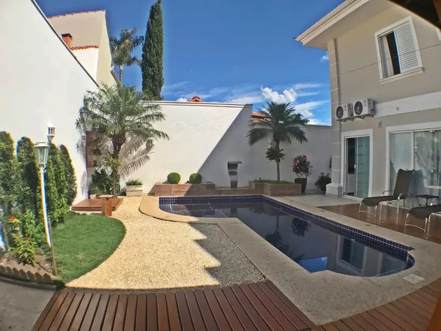 Imagem: Casa com 4 dormitórios à venda, 337 m²