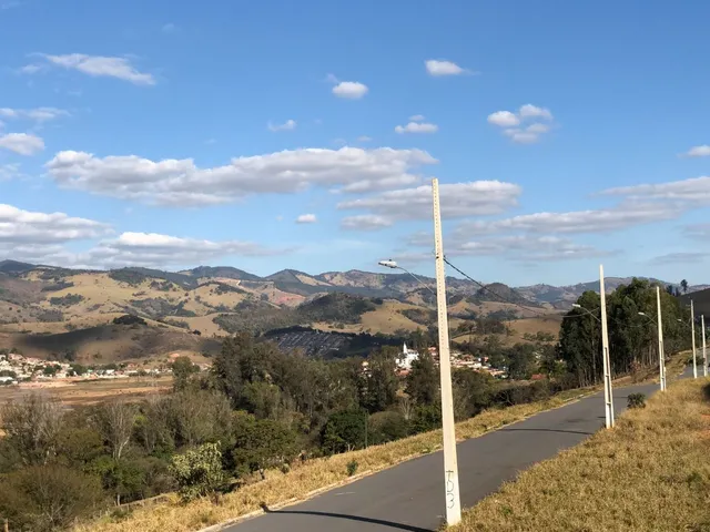 Imagem 4: Terreno à venda em Itajubá-MG, no bairro Nações, com 1.120,00 m² de área