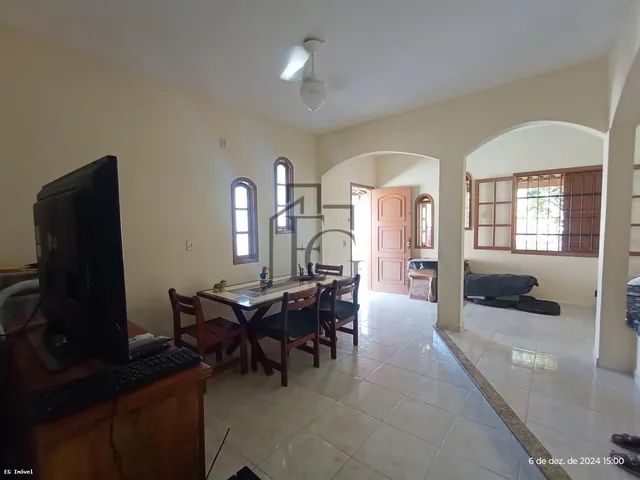 Imagem 6: Casa para Venda em Saquarema, Boqueirão, 4 dormitórios, 1 suíte, 2 banheiros, 4 vagas