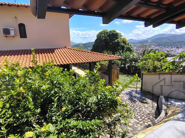 Imagem 2: Casa para Venda em Saquarema, Bacaxá (Bacaxá), 3 dormitórios, 2 suítes, 1 banheiro, 4