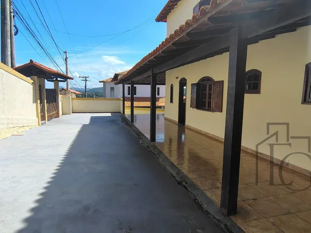 Imagem 8: Casa para Venda em Saquarema, Bacaxá (Bacaxá), 3 dormitórios, 2 suítes, 1 banheiro, 4