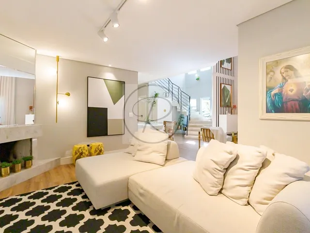 Imagem 6: Casa à venda em Curitiba, Santa Felicidade, com 3 quartos, 249m²