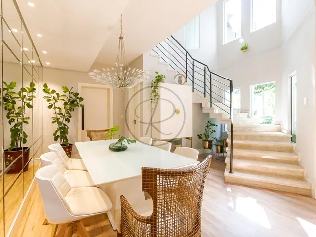 Imagem 12: Casa à venda em Curitiba, Santa Felicidade, com 3 quartos, 249m²