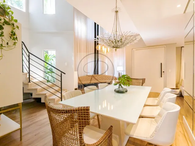 Imagem 13: Casa à venda em Curitiba, Santa Felicidade, com 3 quartos, 249m²