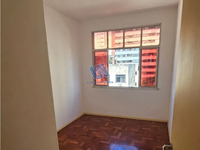 Imagem 4: Excelente Apartamento 2 quartos com dependência na Pituba Frente Praça