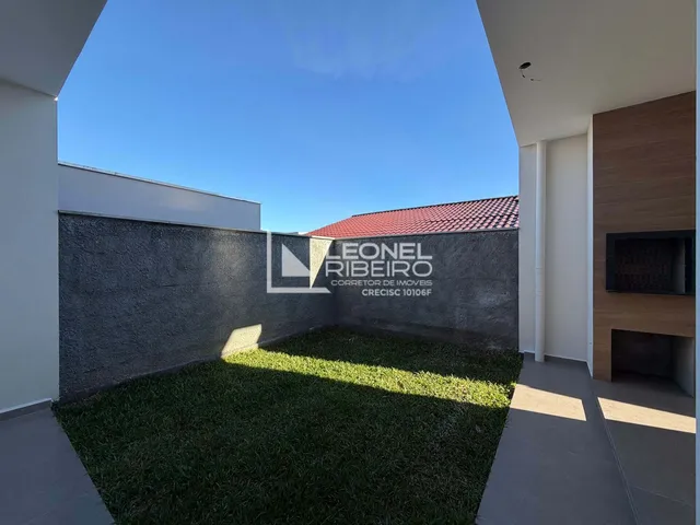 Imagem 2: Casa com 3 dormitórios (1 suíte), 114,44 m² à venda no bairro Padre Martinho Stein em