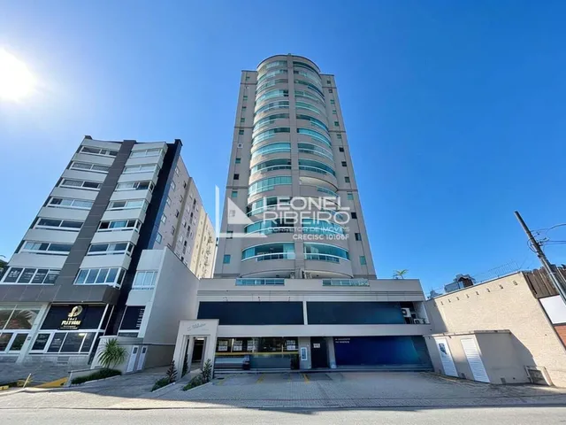 Imagem 9: Apartamento à venda com 3 dormitórios (1 suíte), 146,30 m² no bairro das Capitais em