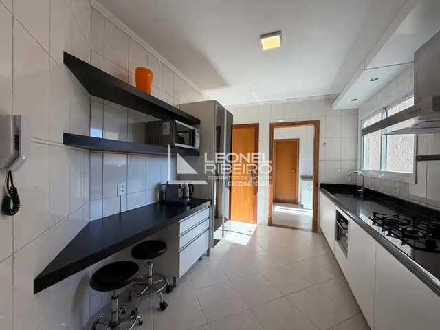 Imagem 8: Apartamento à venda com 3 dormitórios (1 suíte), 146,30 m² no bairro das Capitais em