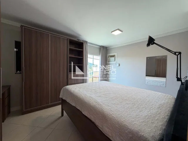 Imagem 7: Apartamento à venda com 3 dormitórios (1 suíte), 146,30 m² no bairro das Capitais em