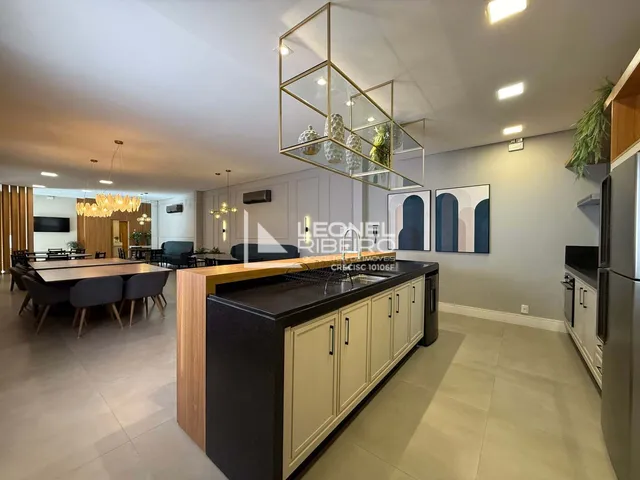 Imagem 4: Apartamento à venda com 3 dormitórios (1 suíte), 146,30 m² no bairro das Capitais em
