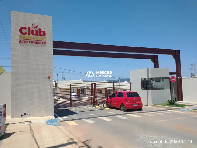 Imagem: Alugo casa de esquina com 3/4 sendo uma