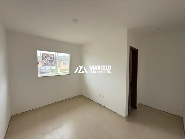 Imagem 8: Alugo casa de esquina com 3/4 sendo uma suíte acabamento em porcelanato com tota