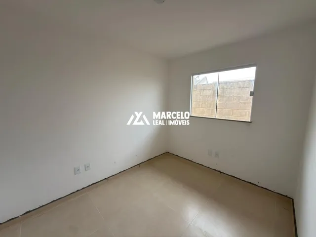 Imagem 13: Alugo casa de esquina com 3/4 sendo uma suíte acabamento em porcelanato com tota
