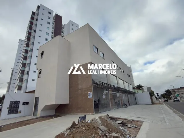 Imagem: O apartamento possui 1 Dormitório, 1 Banheiro, 1 Vaga na