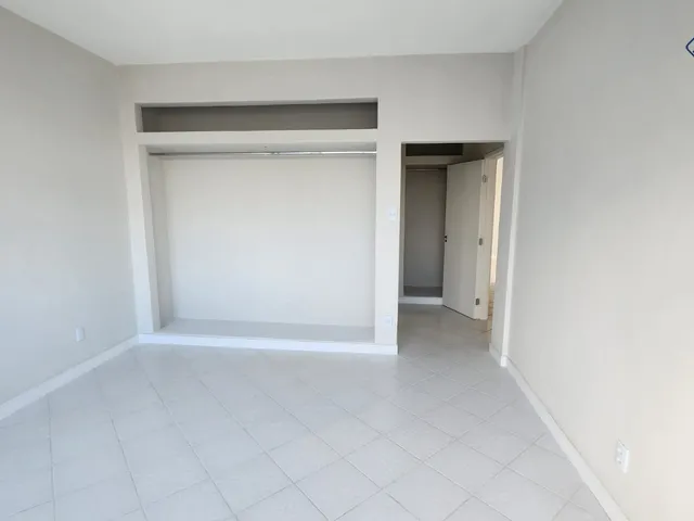 Imagem 12: Apartamento residencial para Venda em condomínio fechado, Campo Grande, Salvador, 3