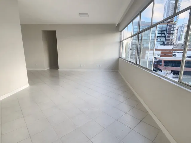 Imagem 4: Apartamento residencial para Venda em condomínio fechado, Campo Grande, Salvador, 3