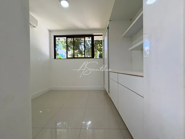 Imagem 4: CASA RESIDENCIAL em SALVADOR - BA, ALPHAVILLE I