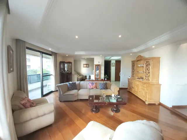 Imagem: O apartamento possui 4 Dormitórios, 3 Suítes, 5