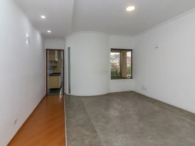 Imagem 2: Casa à venda no bairro Jardim da Glória em São Paulo/SP