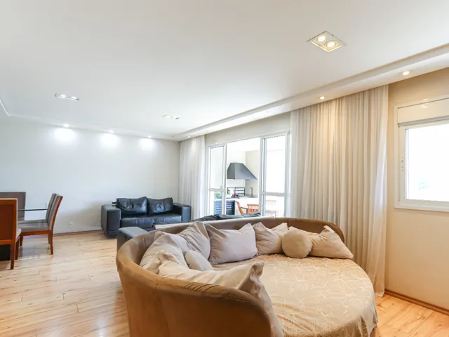 Imagem: O apartamento possui 3 Dormitórios, 3 Suítes, 5