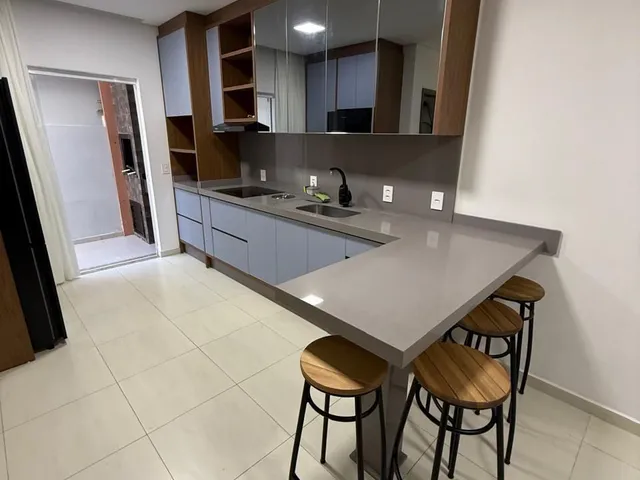 Imagem 14: Sobrado com piscina para locacao anual em Balneario Picarras Sc
