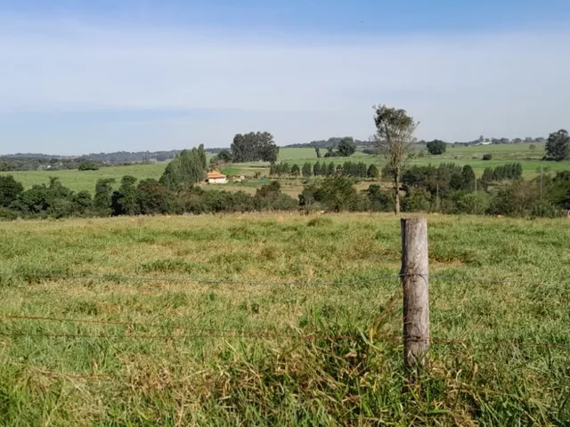 Imagem 5: Sitio em boituva 20 mil metros Casa 2 dormitório Sala Cozinha Banheiro Varanda Casa