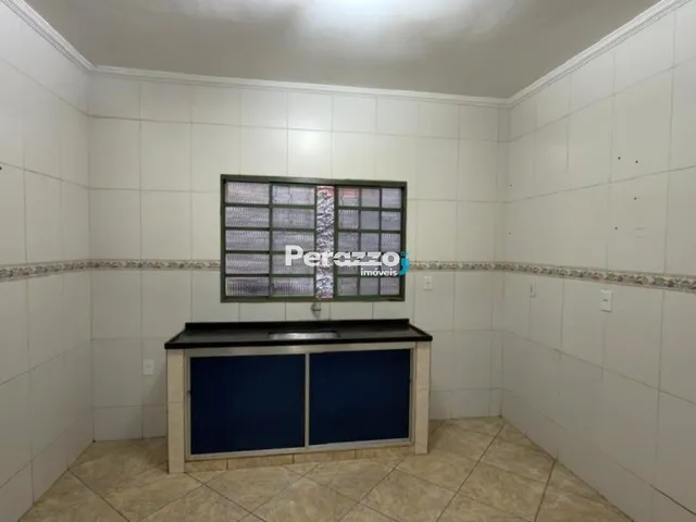 Imagem 6: Locado!!! Casa com 4 dormitórios