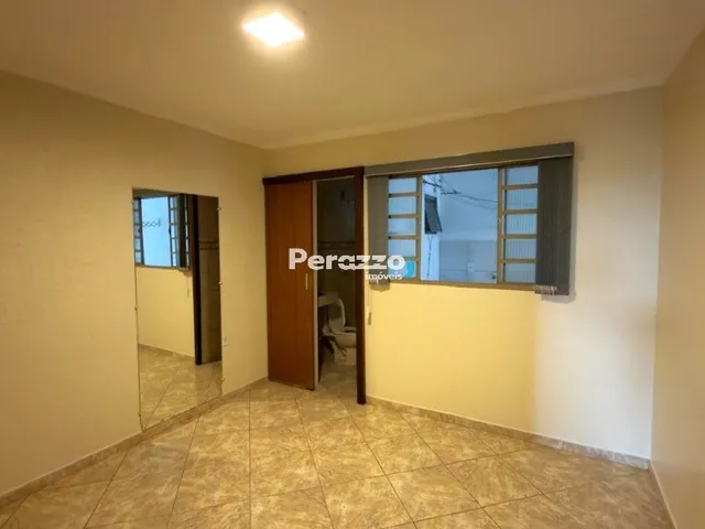 Imagem 7: Locado!!! Casa com 4 dormitórios