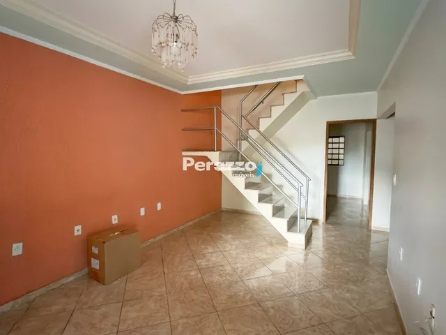 Imagem 2: Locado!!! Casa com 4 dormitórios