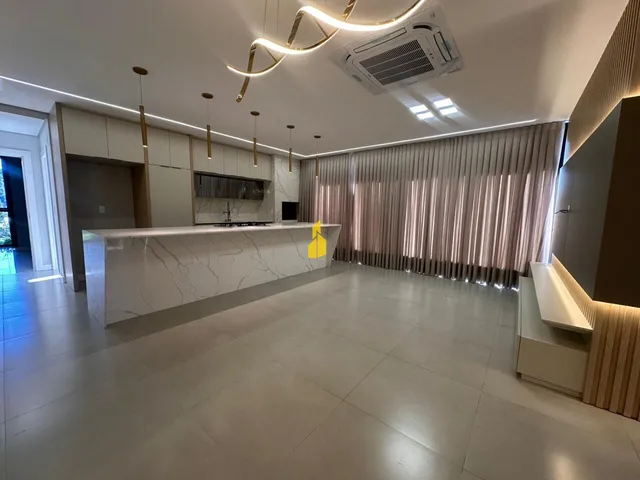 Imagem 10: BELÍSSIMO APARTAMENTO COM 3 SUÍTES E 3 VAGAS NO CENTRO DE TIMBÓ/SC