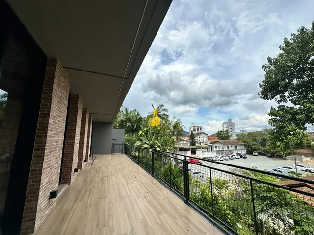 Imagem 16: BELÍSSIMO APARTAMENTO COM 3 SUÍTES E 3 VAGAS NO CENTRO DE TIMBÓ/SC
