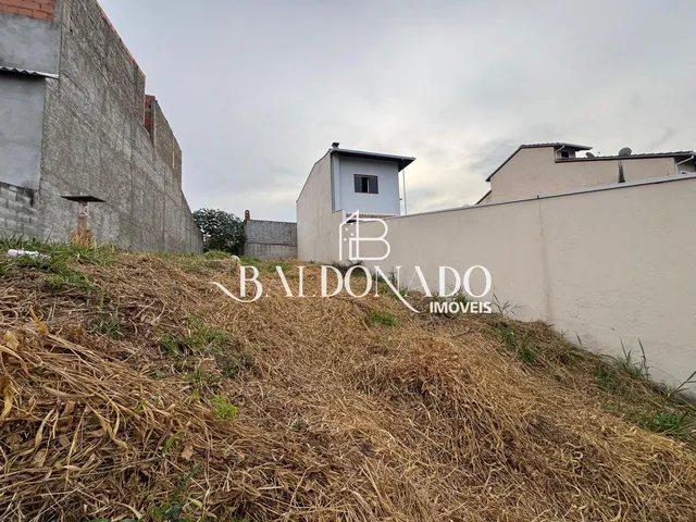 Imagem 3: Terreno Comercial a Venda em Extrema 300m² em Área Mista Bairro Consolidado
