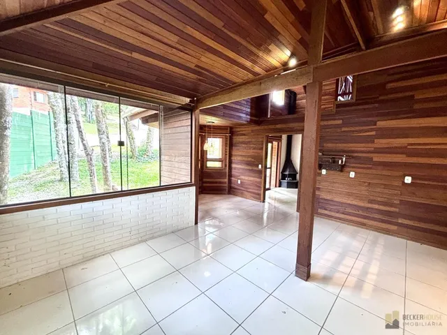 Imagem 14: Casa à Venda no Condomínio Vivendas da Serra em Canela