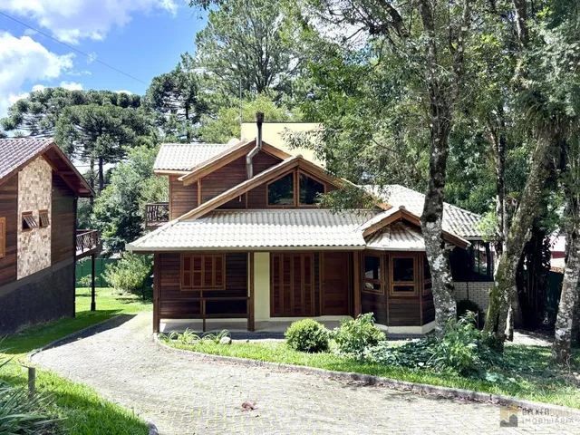 Imagem 2: Casa à Venda no Condomínio Vivendas da Serra em Canela