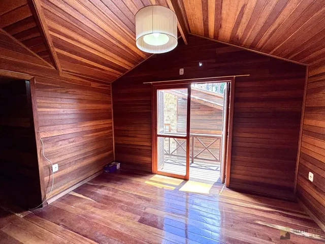 Imagem 6: Casa à Venda no Condomínio Vivendas da Serra em Canela