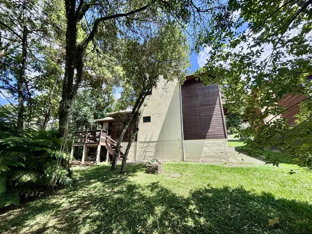 Imagem 4: Casa à Venda no Condomínio Vivendas da Serra em Canela
