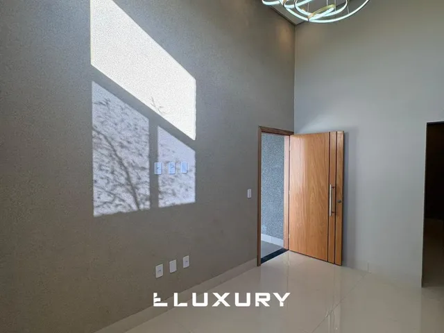 Imagem 9: Casa com Piscina e Área Gourmet no Residencial Monte Azul