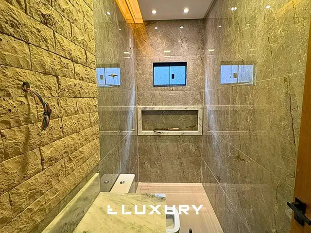 Imagem 15: Casa com Piscina e Área Gourmet no Residencial Monte Azul