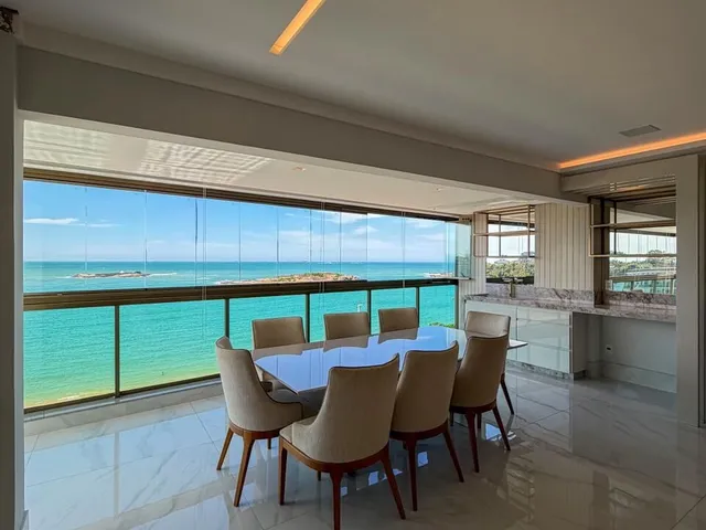 Imagem: Apartamento frente para o mar, reformado