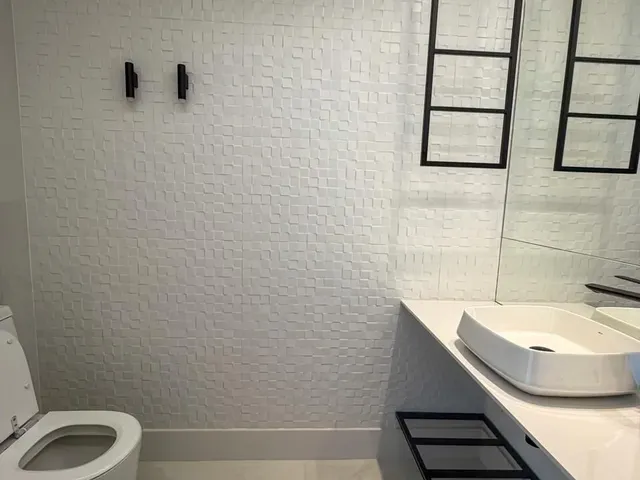 Imagem 12: Apartamento frente para o mar, reformado, 4 quartos, 3 suítes, 329m², 4 vagas, varanda