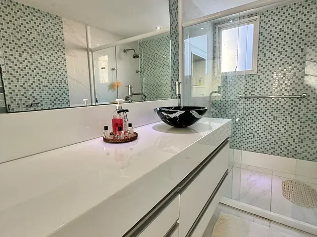 Imagem 7: Apartamento frente para o mar da Praia da Costa, 315m², 4 quartos, 2 suítes, 2 vagas