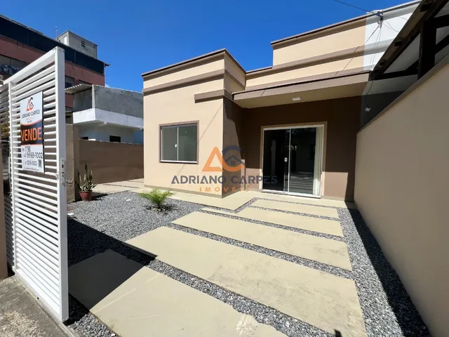 Imagem: Casa com 02 quartos sendo 01 suíte na Praia